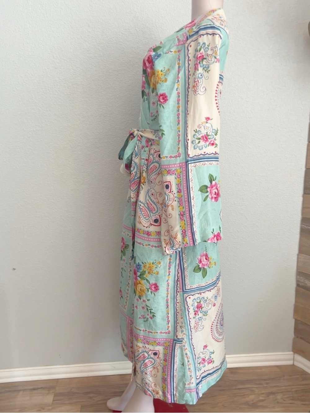 Sophie Golightly 100/% Silk Patchwork Floral Kimono Boho Bridal Festival Beach M - Picture 4 of 8